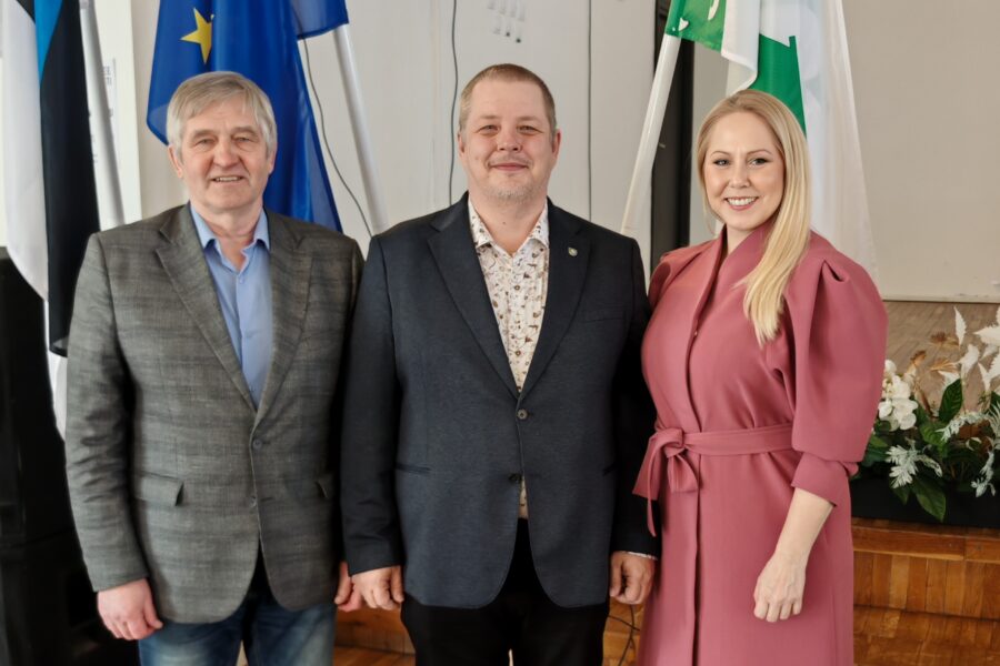 Karl Õmblus, Erki Savisaar ja Annika Vaikla.