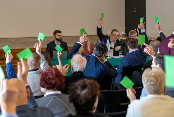 Keskerakonna volikogu istung